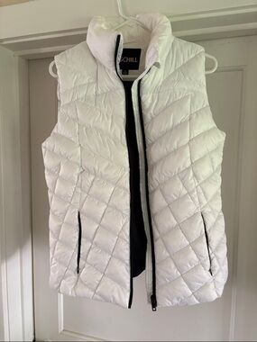 Big Chill White Quilted Puffer Vest with Black Trim
